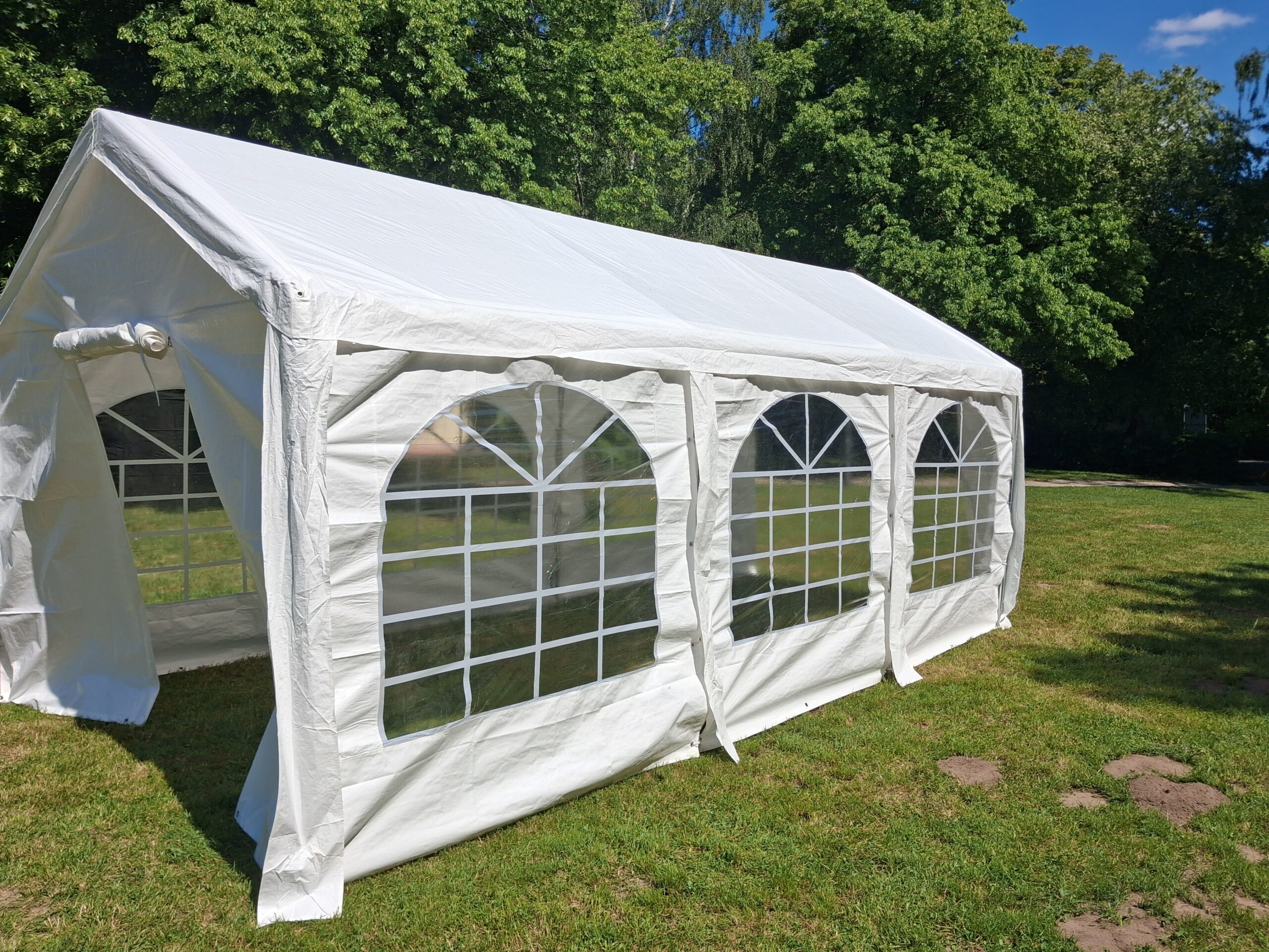 Stabiles Profi-Partyzelt 3 mal 6 Meter mieten